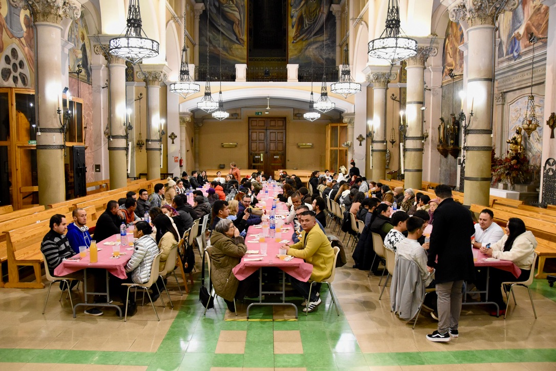 Una mesa abierta a todos